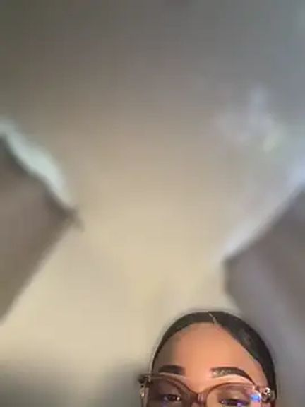 ashley_Tompson1