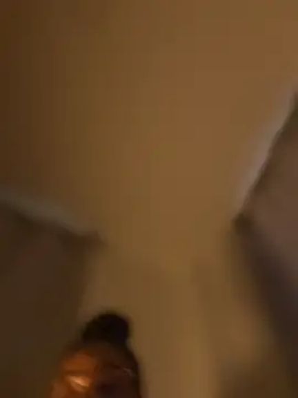 ashley_Tompson1