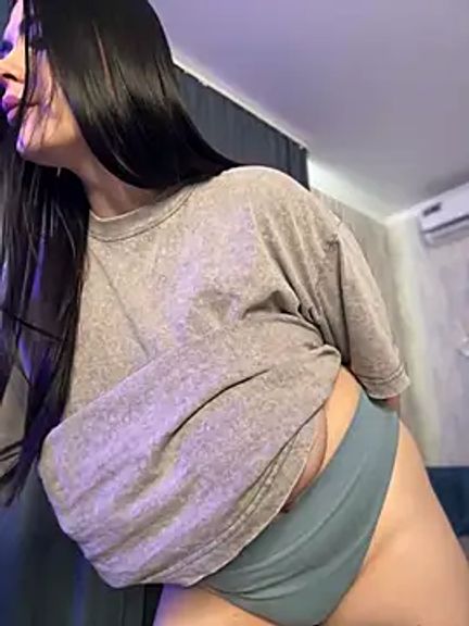 HugeBoobs-