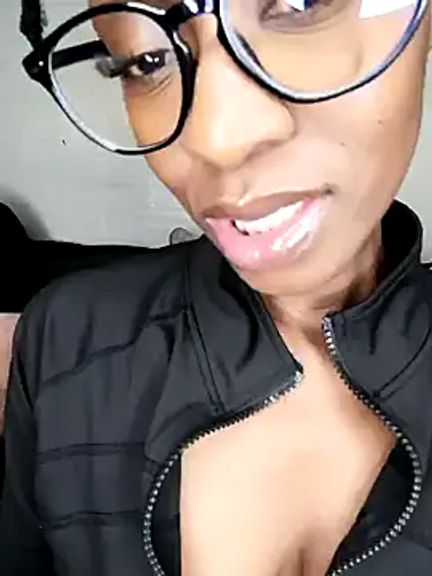 chocolatehotwife