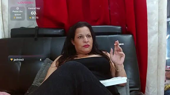 Camil4_milf_1