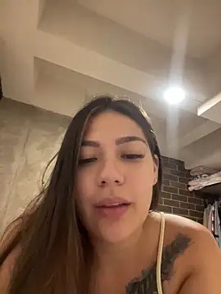 Latina_vanessa