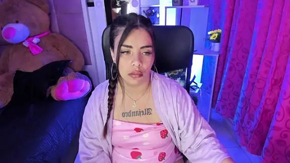 liany_taylor