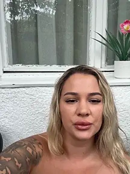 xXBigPeachBunnyxXx