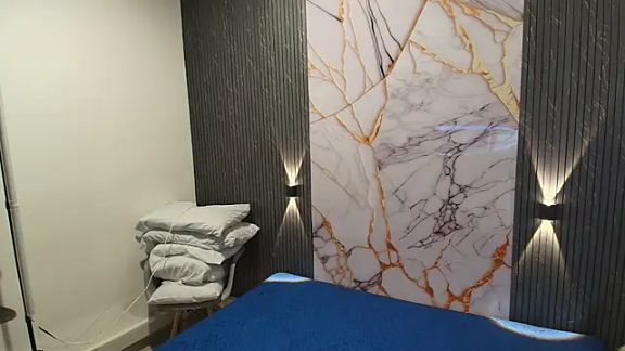 big_tits_in_your_face