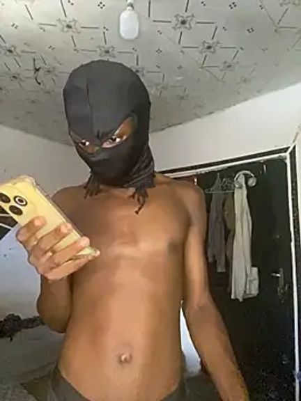 Jaydemasked