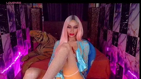 SeductiveSamanthaTS