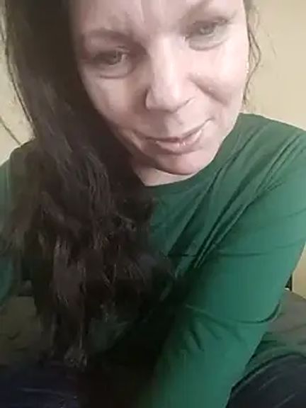 PlayfulcurvyyMilf