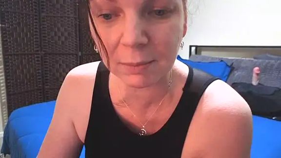 AussieMilf76