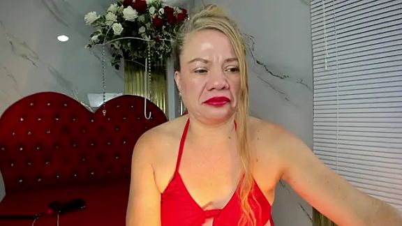 alicee__mature