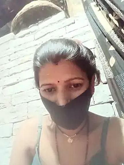 Divya-11431