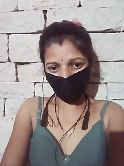Divya-11431