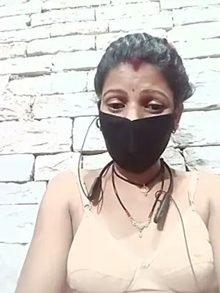 Divya-11431