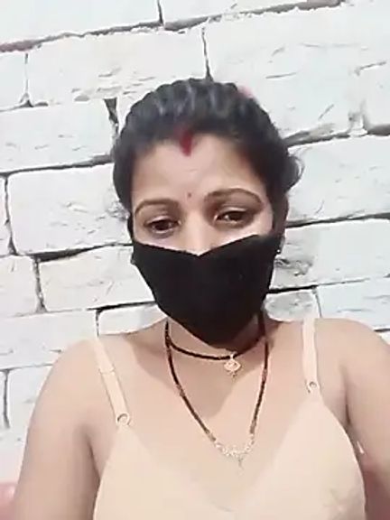 Divya-11431