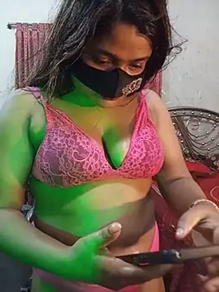 Nusrat_Faria