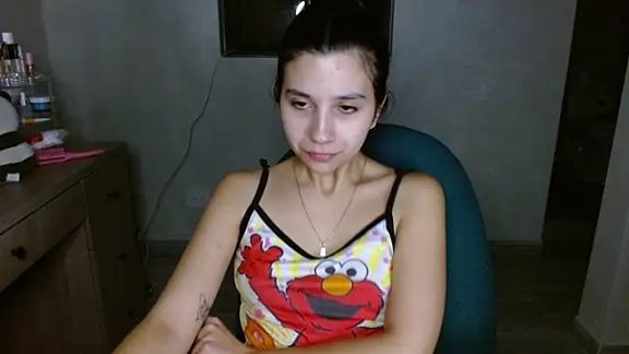 mia__lopez_
