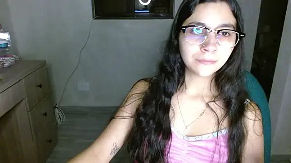 mia__lopez_