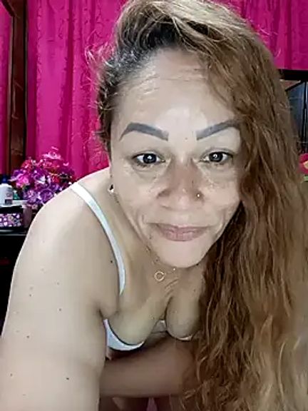 SluttyMilf79