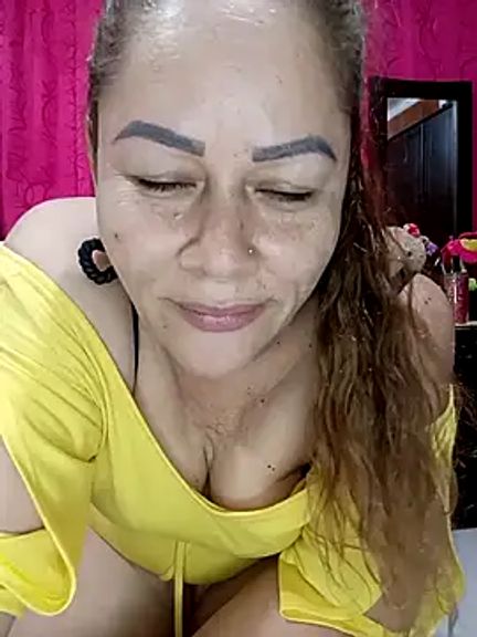 SluttyMilf79