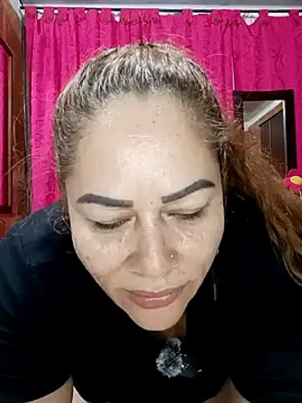 SluttyMilf79