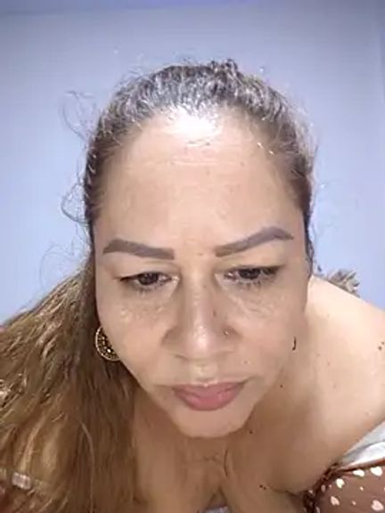 SluttyMilf79