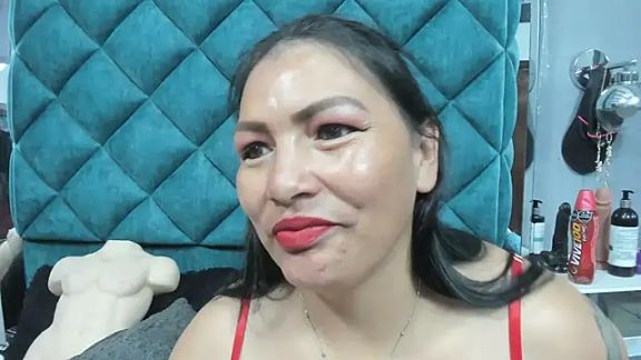 PENELOPELEWISs