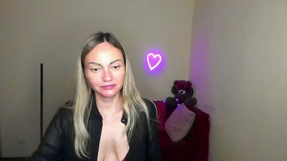 BlondMikey22