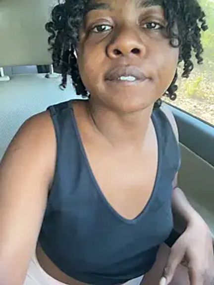 Ebony_Queeen