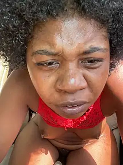 Ebony_Queeen