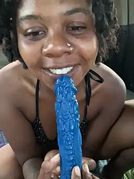 Ebony_Queeen