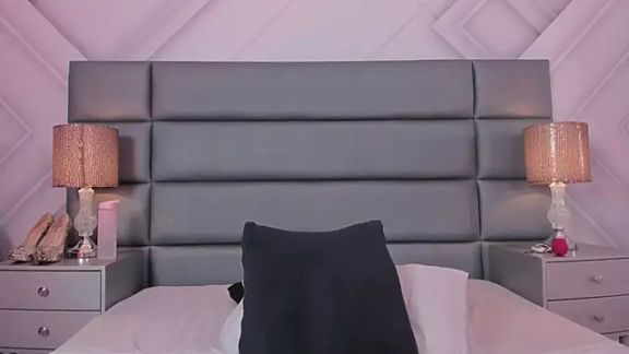 AlexaFoxx_