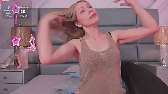 AlexaFoxx_
