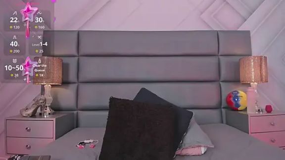 AlexaFoxx_