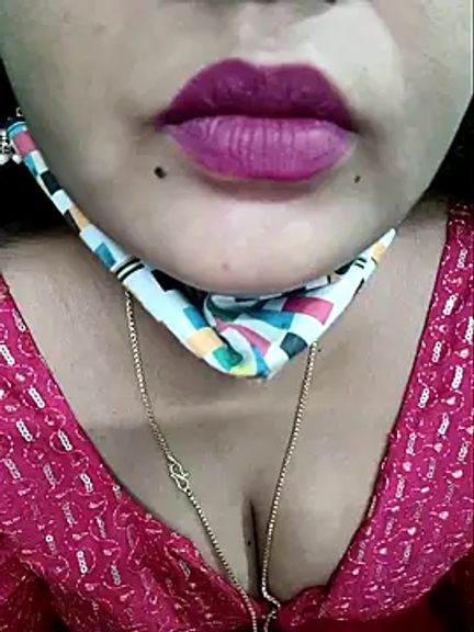 Ramya-hot-gueen