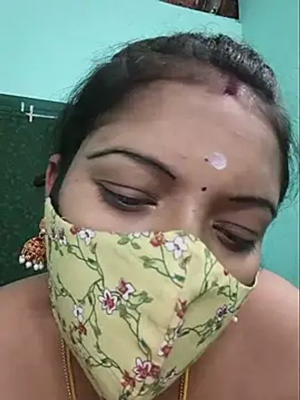 Ramya-hot-gueen