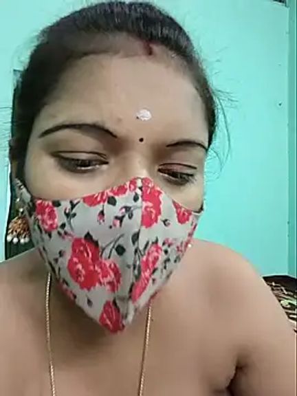 Ramya-hot-gueen