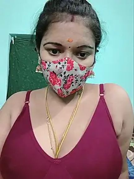 Ramya-hot-gueen