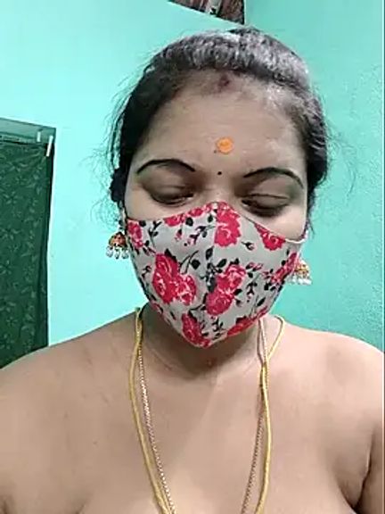 Ramya-hot-gueen