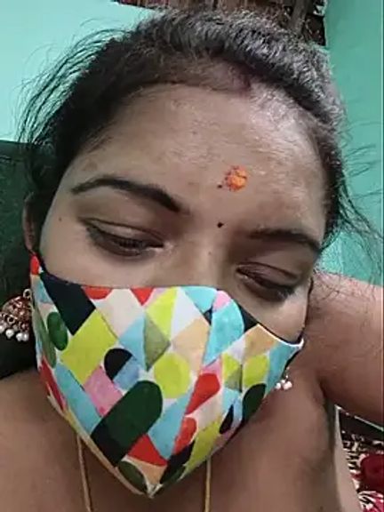 Ramya-hot-gueen