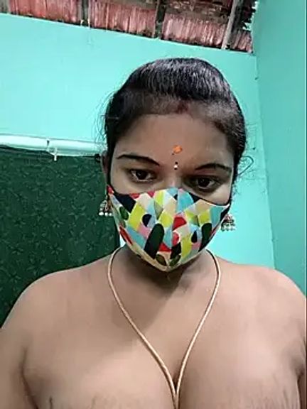 Ramya-hot-gueen