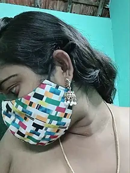 Ramya-hot-gueen
