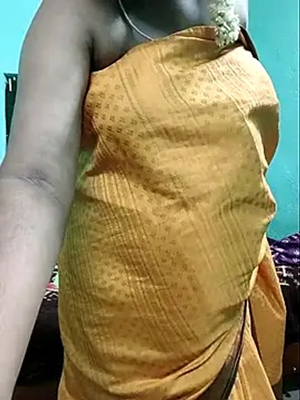 Ramya-hot-gueen