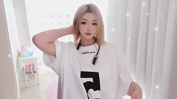 hotgirl0111