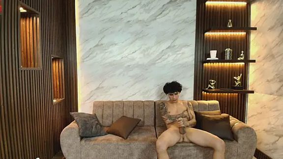 nympho_queenhot