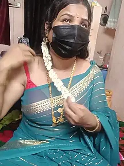 Madhusri_Tamil_Telugu
