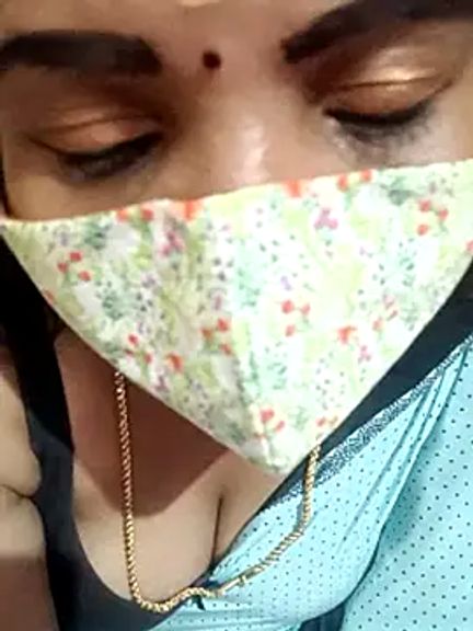 Madhusri_Tamil_Telugu