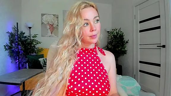 caty_kiss