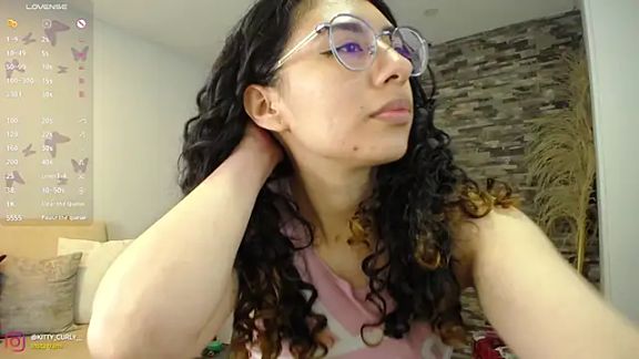 Kitty__Curly