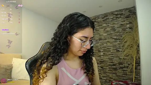 Kitty__Curly