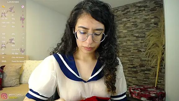 Kitty__Curly